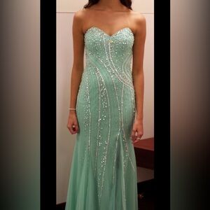 Prom Formal Dress- SEAN Collection BEAUTIFUL beading and rhinestone detail